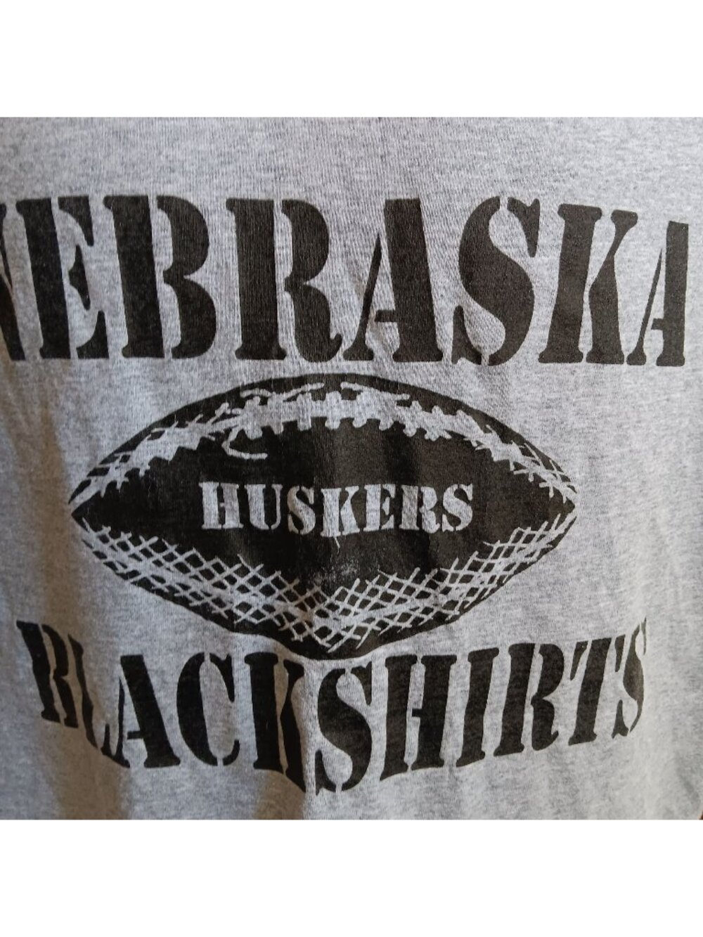 True Vintage T-Shirt XXL Nebraska Huskers Football Blackshirts Gray V-Neck Y2K